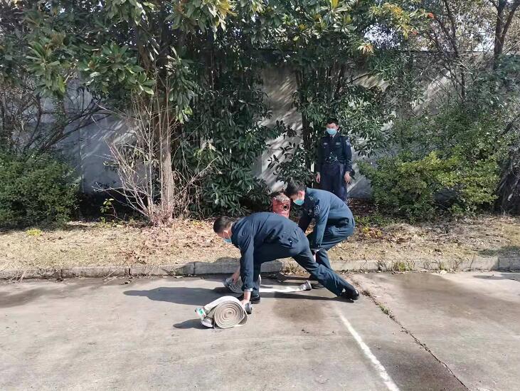 大型活動的時候，保安人員一般會制定這樣的應對措施的！